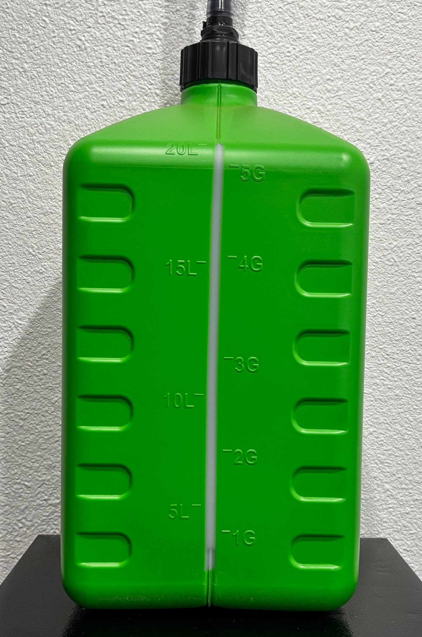5 GAL JUG W/AUTO SPOUT-KAWI GREEN