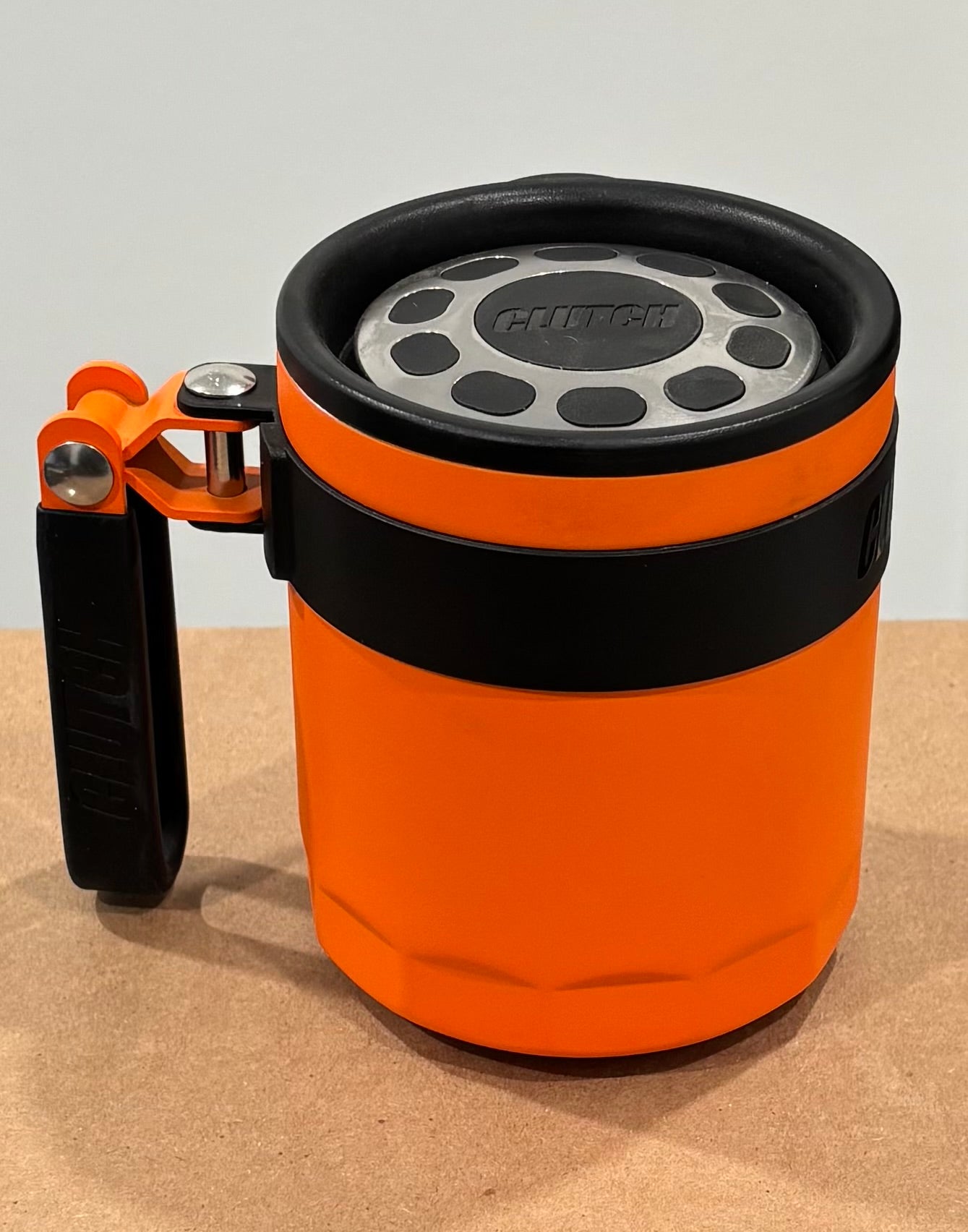 MUG15-05-OR